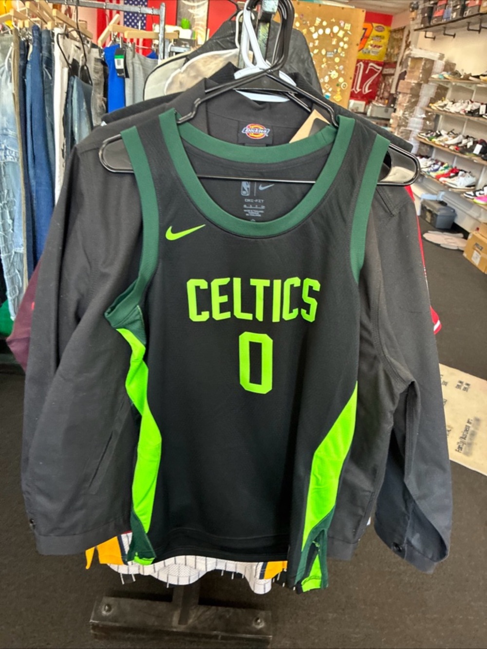 Boston Celtics Jayson Tatum Men's SZ S Neon City Edition Swingman Jersey NWT New
